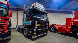 20260201-Tom-Holding-00186